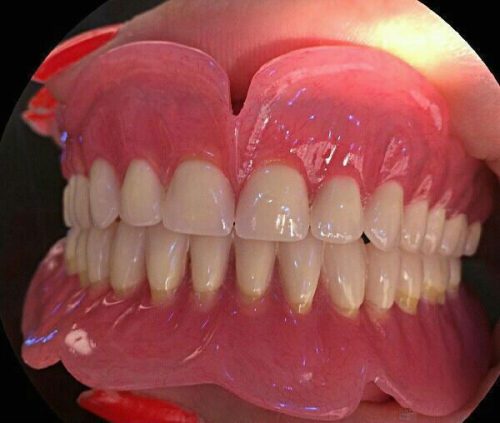 ساخت دندان مصنوعی و پروتز متحرک دندان